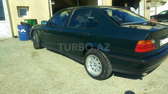 BMW 320 1993, 323,500 km - 2.0 л - Bakı