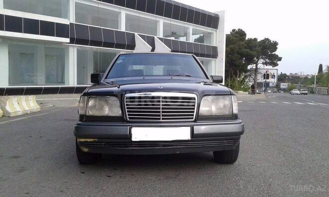 Mercedes E 300 1993, 517,865 km - 3.0 l - Bakı