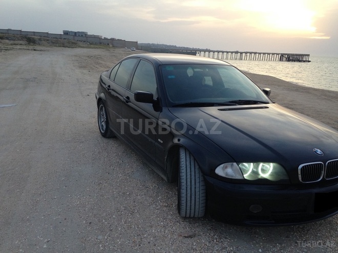 BMW 320 2000, 259,000 km - 2.2 l - Bakı