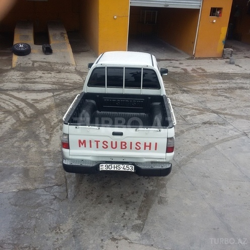Mitsubishi L200 2006, 110,000 km - 2.5 l - Bərdə