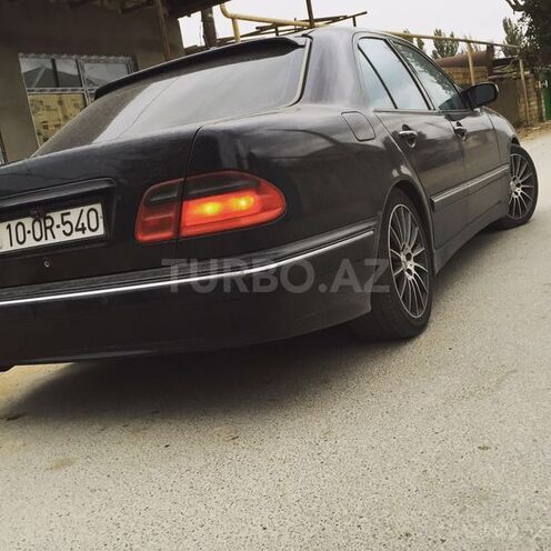 Mercedes E 280 2000, 315,519 km - 2.8 l - Bakı