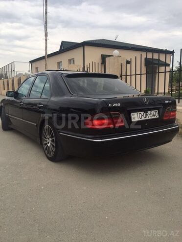 Mercedes E 280 2000, 315,519 km - 2.8 l - Bakı