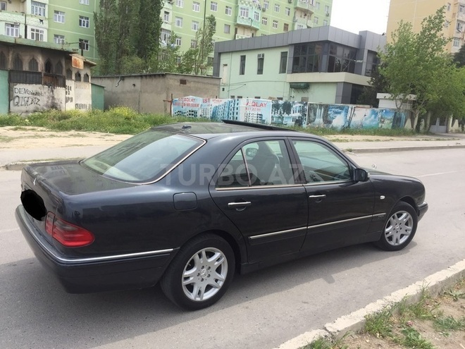 Mercedes E 240 1999, 275,850 km - 2.4 l - Sumqayıt