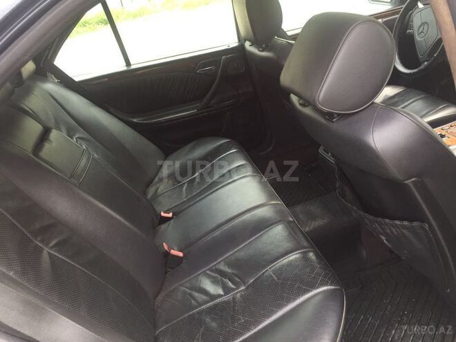 Mercedes E 240 1999, 275,850 km - 2.4 l - Sumqayıt