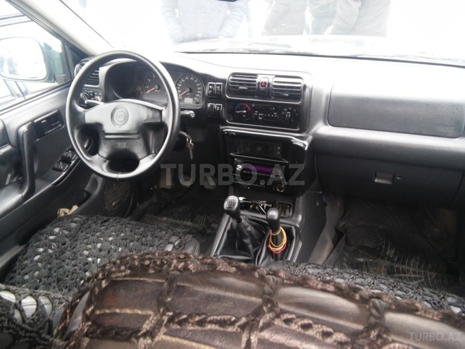 Opel Frontera 1998, 148,000 km - 2.2 л - Bakı