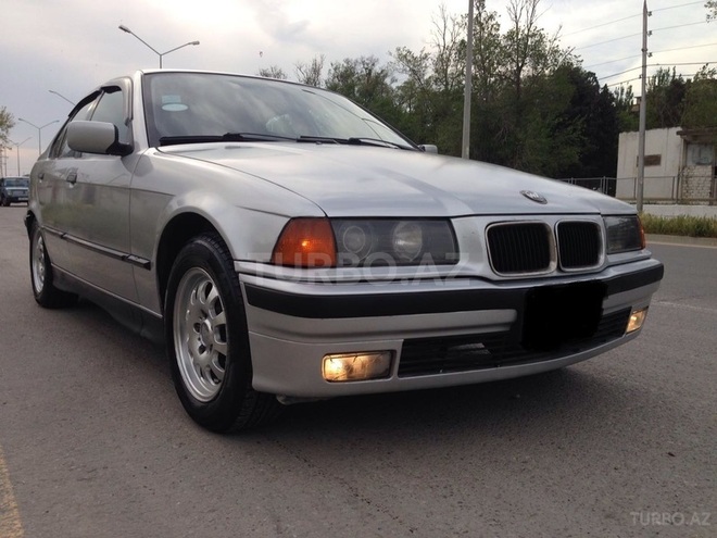 BMW 320 1994, 250,000 km - 2.0 l - Sumqayıt