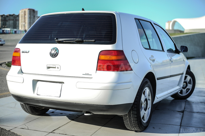Volkswagen Golf 2003, 193,000 km - 1.6 л - Bakı