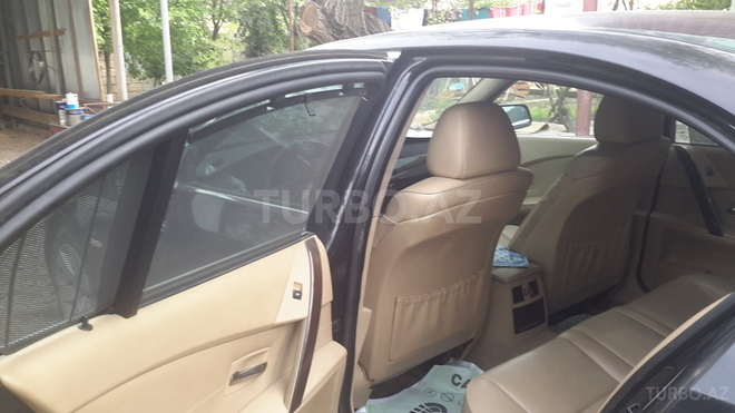 BMW 530 2005, 241,000 km - 3.0 л - Masallı