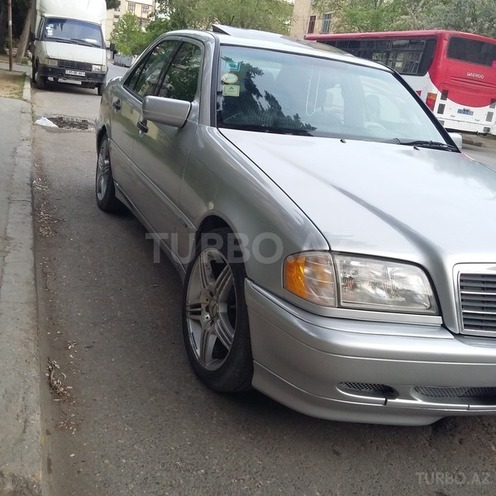 Mercedes C 230 2000, 172,000 km - 2.3 l - Bakı