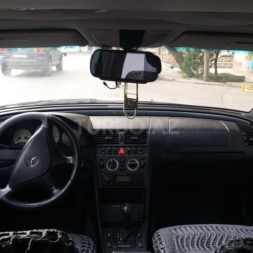 Mercedes C 230 2000, 172,000 km - 2.3 l - Bakı