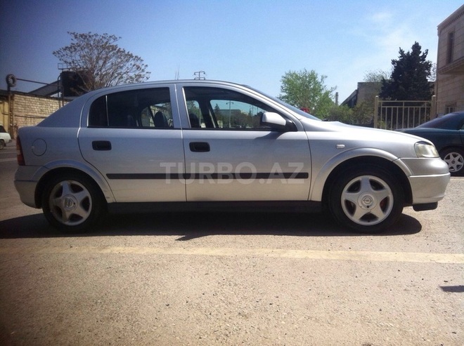 Opel Astra 1998, 180,000 km - 1.8 л - Bakı