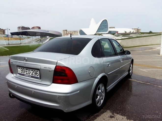 Opel Vectra 2001, 138,500 km - 1.8 l - Bakı