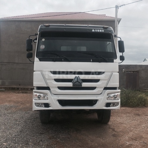 HOWO Sinotruk 2012, 220,000 km - 9.5 l - Bakı