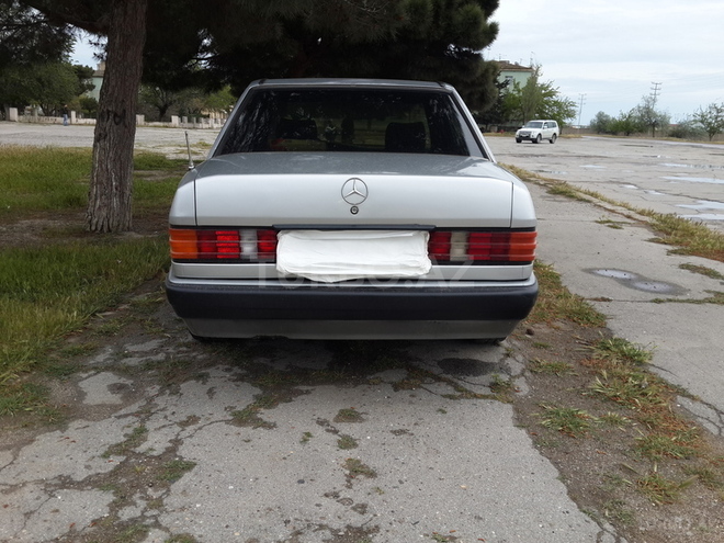 Mercedes 190 1992, 290,000 km - 2.0 л - Bakı