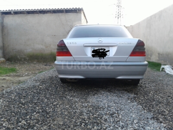 Mercedes C 230 2000, 120,000 km - 2.3 л - Sumqayıt