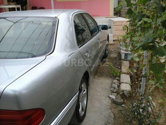 Mercedes E 230 1996, 233,333 km - 2.3 l - Bakı