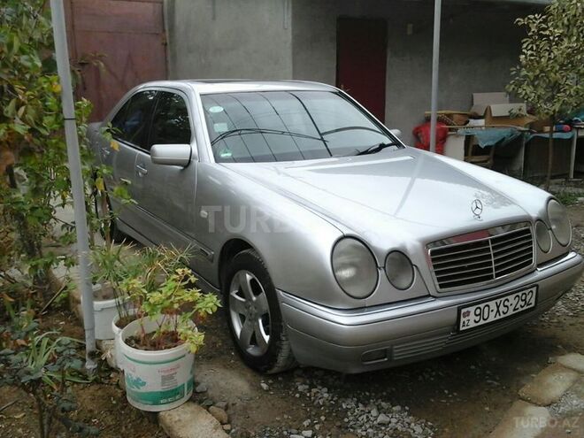 Mercedes E 230 1996, 233,333 km - 2.3 l - Bakı
