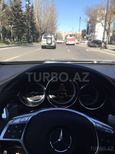 Mercedes CLS 63 AMG 2011, 63,000 km - 5.5 л - Bakı