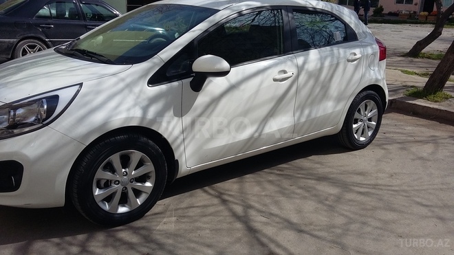 Kia Rio 2014, 6,500 km - 1.4 л - Sumqayıt