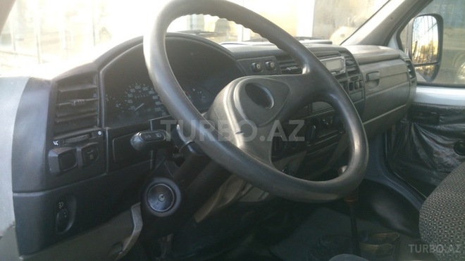 GAZ 330202-740 2005, 200,000 km - 2.5 л - Sumqayıt