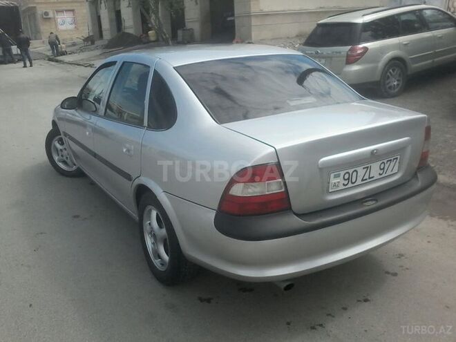 Opel Vectra 1997, 177,000 km - 2.0 l - Sumqayıt