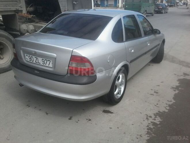 Opel Vectra 1997, 177,000 km - 2.0 l - Sumqayıt