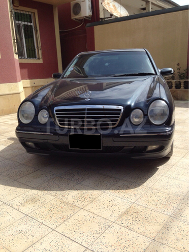 Mercedes E 320 2001, 85,000 km - 3.2 л - Bakı