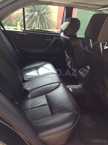 Mercedes E 320 2001, 85,000 km - 3.2 л - Bakı