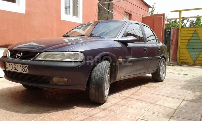 Opel Vectra 1996, 198,570 km - 2.0 л - Bakı