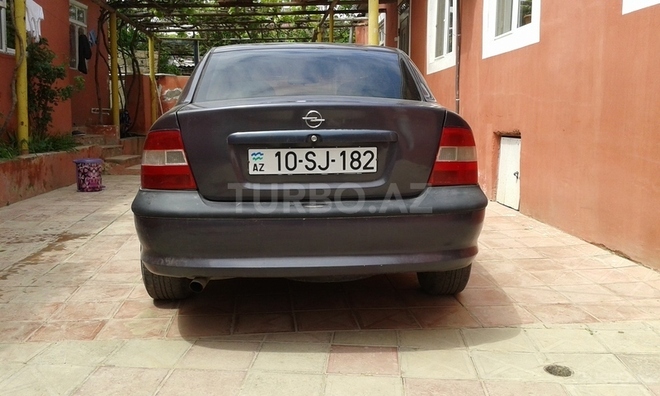 Opel Vectra 1996, 198,570 km - 2.0 л - Bakı