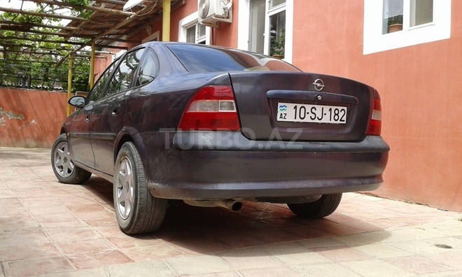 Opel Vectra 1996, 198,570 km - 2.0 л - Bakı