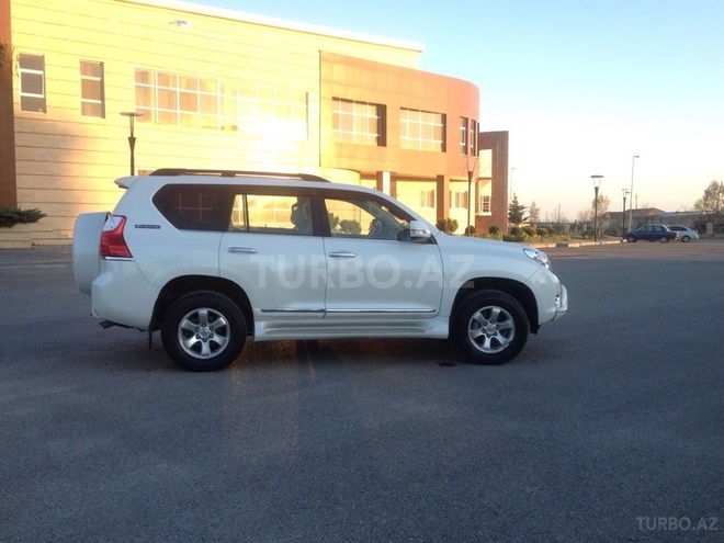 Toyota Prado 2011, 80,000 km - 4.0 л - İmişli