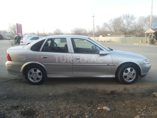 Opel Vectra 1999, 289,000 km - 2.0 l - Bakı
