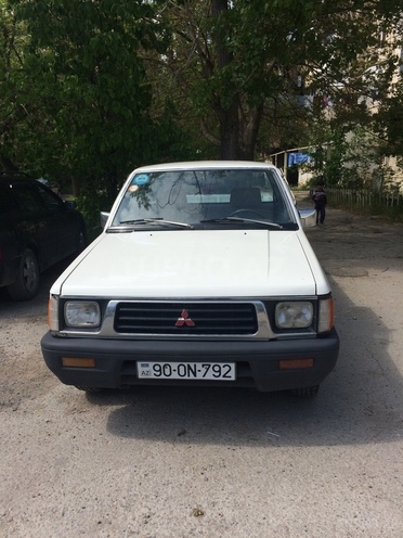 Mitsubishi L200 1996, 250,000 km - 2.5 l - Bakı