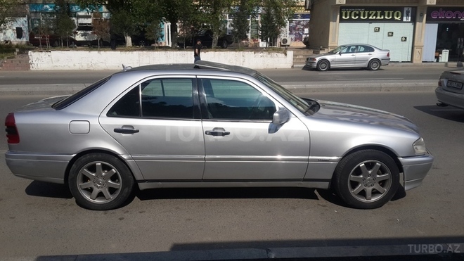 Mercedes C 180 1996, 270,000 km - 1.8 l - Bakı