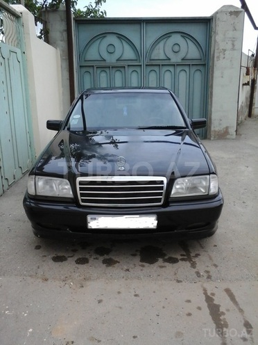 Mercedes C 230 1998, 280,000 km - 2.3 l - Bakı