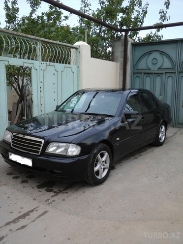 Mercedes C 230 1998, 280,000 km - 2.3 l - Bakı
