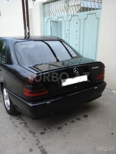 Mercedes C 230 1998, 280,000 km - 2.3 l - Bakı