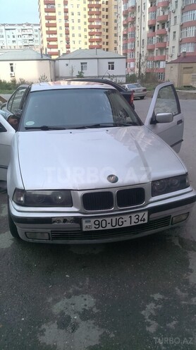 BMW 320 1992, 256,000 km - 2.0 l - Bakı