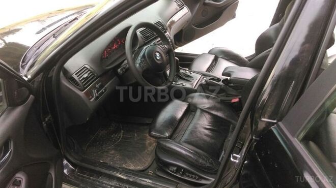 BMW 325 2002, 191,000 km - 2.5 l - Bakı