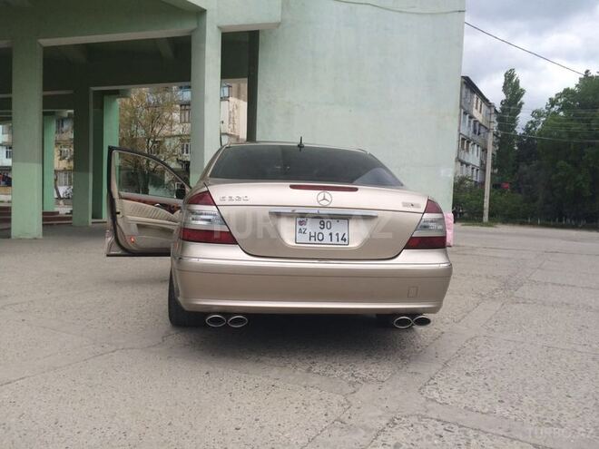 Mercedes E 320 2003, 133,000 km - 3.2 л - Sumqayıt