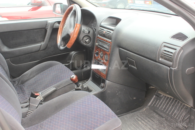 Opel Astra 1999, 200,000 km - 1.6 l - Bakı