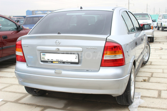 Opel Astra 1999, 200,000 km - 1.6 l - Bakı
