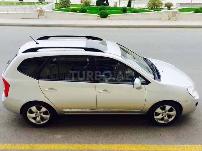 Kia Carens 2009, 32,050 km - 2.0 л - Bakı
