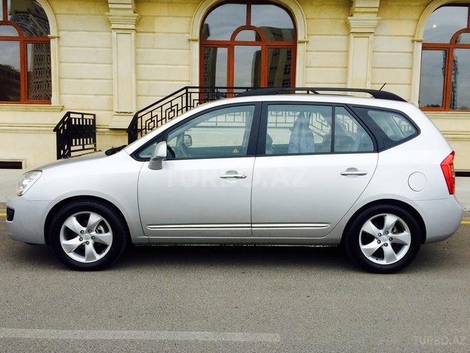Kia Carens 2009, 32,050 km - 2.0 л - Bakı