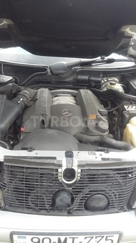 Mercedes E 240 1997, 290,000 km - 2.6 l - Bakı