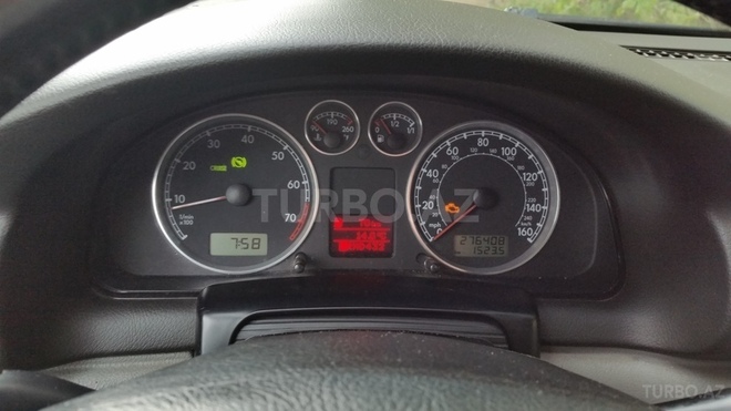 Volkswagen Passat 2002, 276,408 km - 1.8 l - Bakı