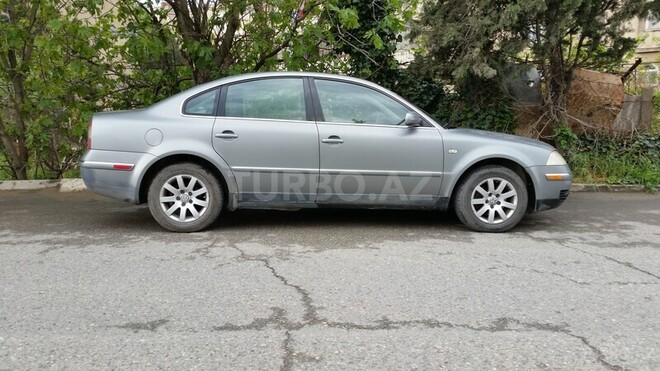 Volkswagen Passat 2002, 276,408 km - 1.8 l - Bakı