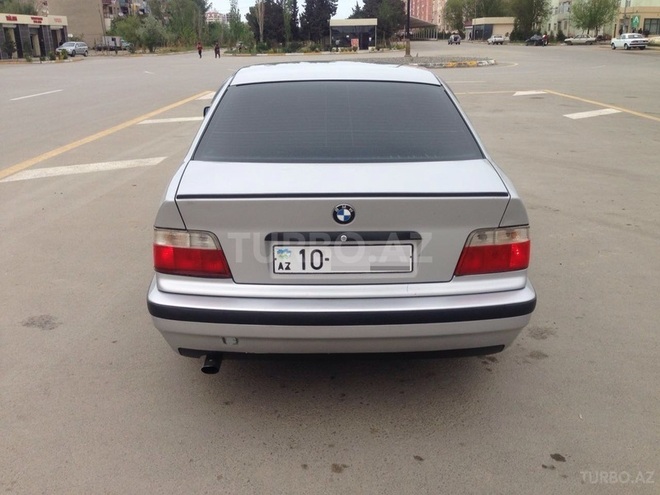 BMW 320 1995, 253,000 km - 2.0 l - Xırdalan