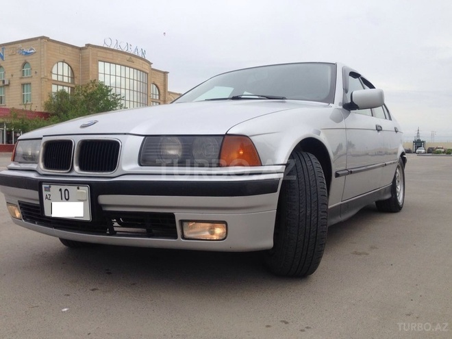 BMW 320 1995, 253,000 km - 2.0 l - Xırdalan